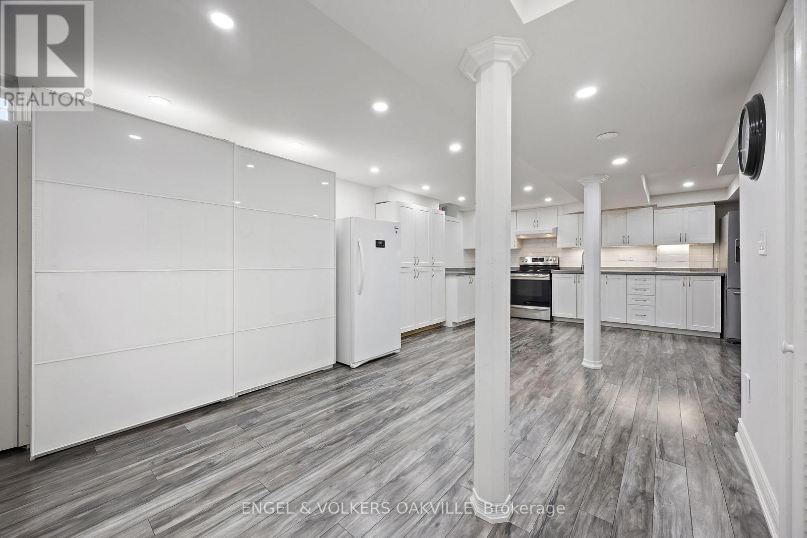 10 Crieff Avenue, Vaughan, Ontario  L6A 2B6 - Photo 32 - N12889558