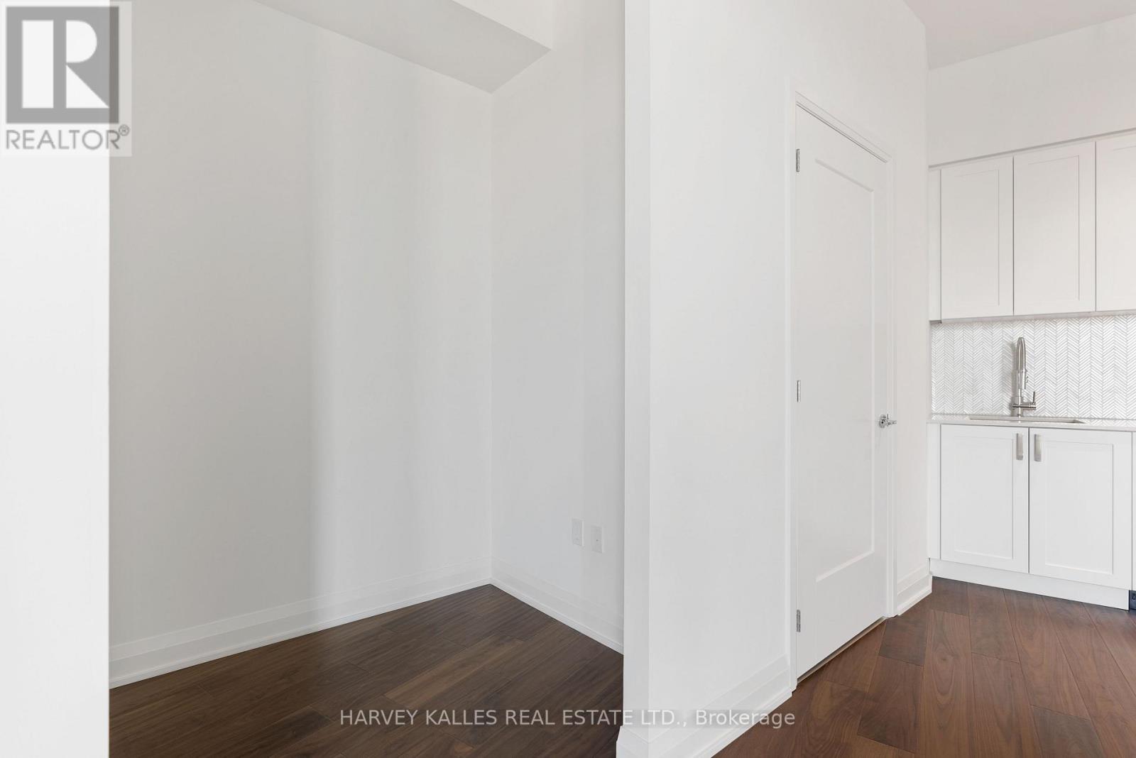 707 - 293 The Kingsway, Toronto, Ontario  M9A 3A9 - Photo 23 - W12889500