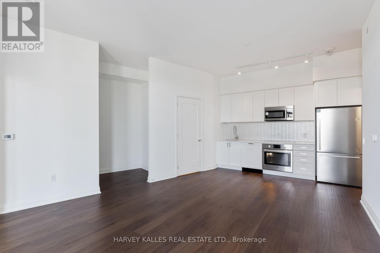 707 - 293 The Kingsway, Toronto, Ontario  M9A 3A9 - Photo 6 - W12889500