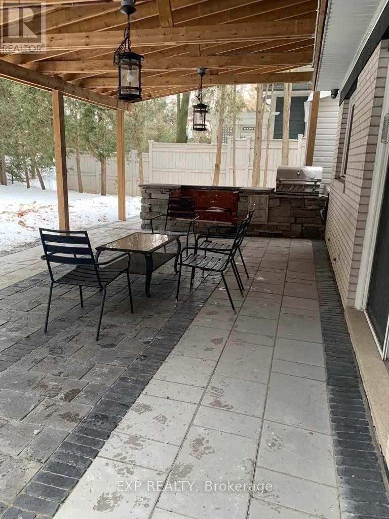 234 Pinetree Way, Mississauga, Ontario  L5G 2R2 - Photo 33 - W12889516