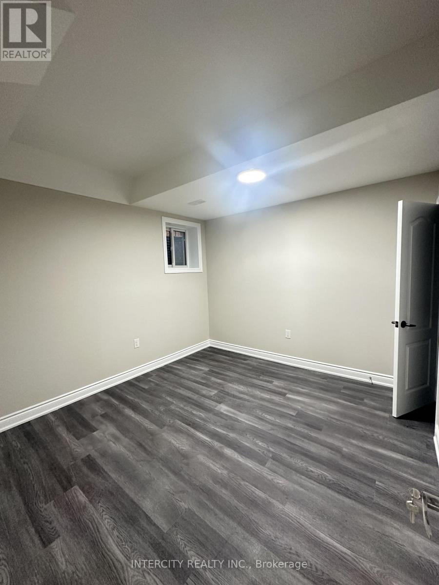 Bsmt - 18 Elverton Crescent, Brampton, Ontario  L7A 4Z4 - Photo 6 - W12889562