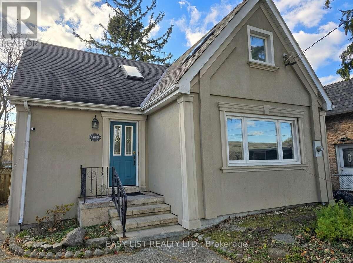 1568 CAWTHRA COURT, Mississauga, Ontario