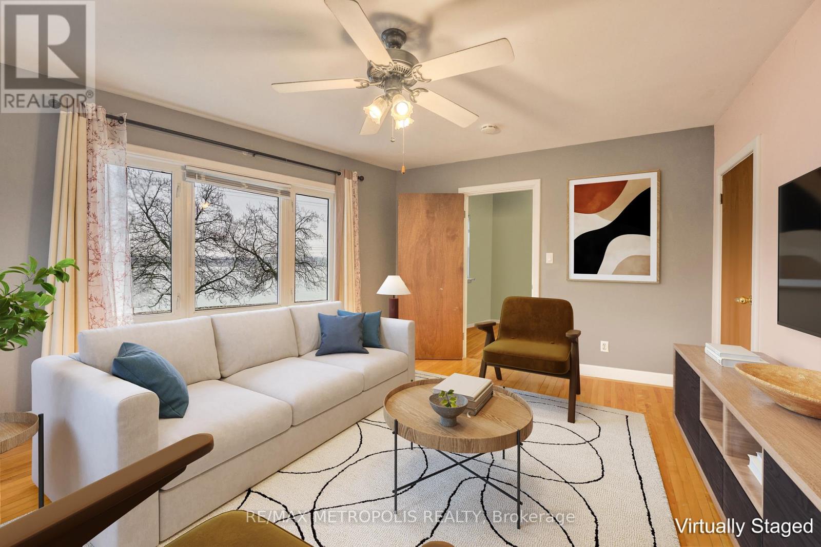 #1 Upper - 1548 St. Clair Parkway, St. Clair, Ontario  N0N 1H0 - Photo 9 - X12889574