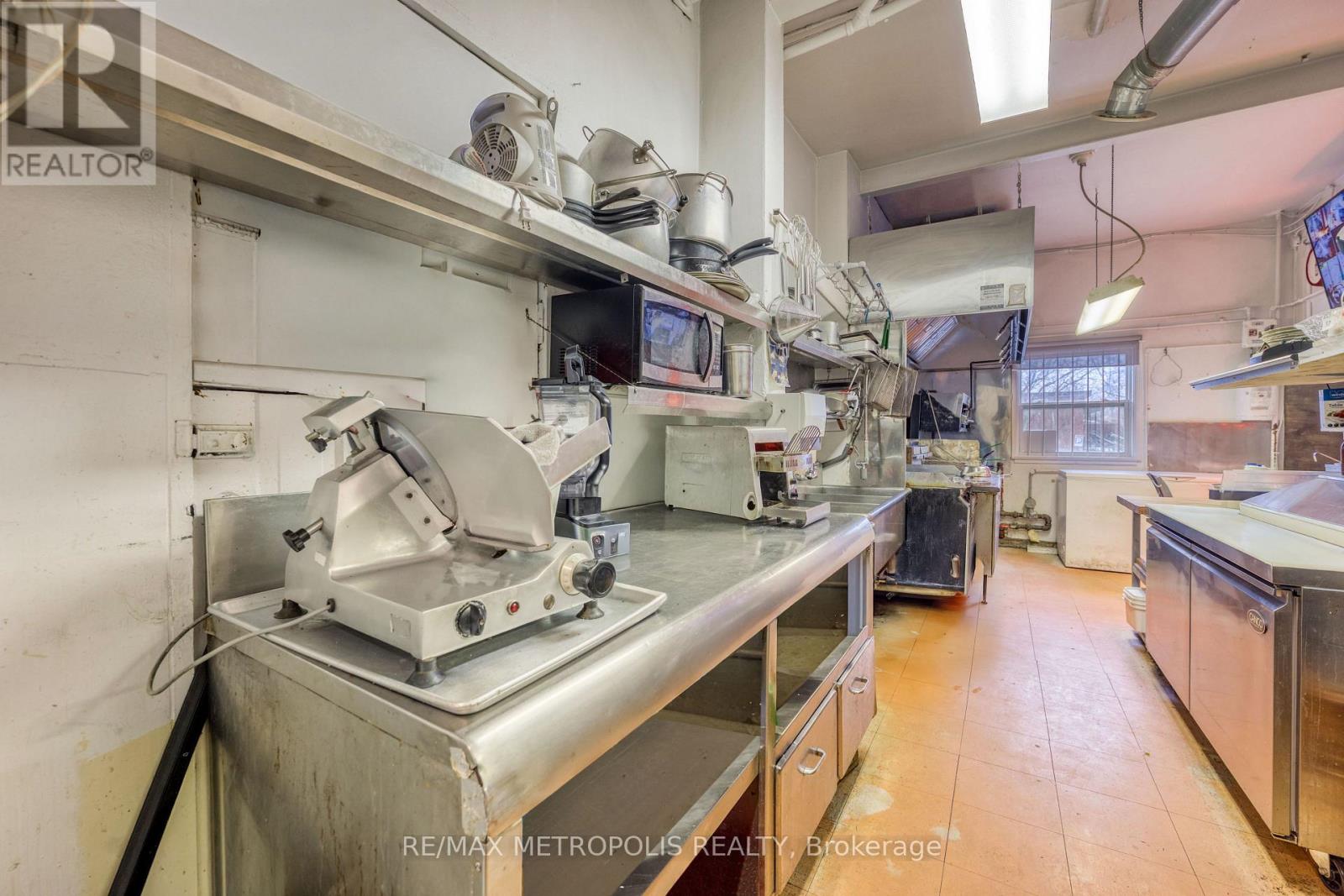 1548 St. Clair Parkway, St. Clair, Ontario  N0N 1H0 - Photo 15 - X12889576