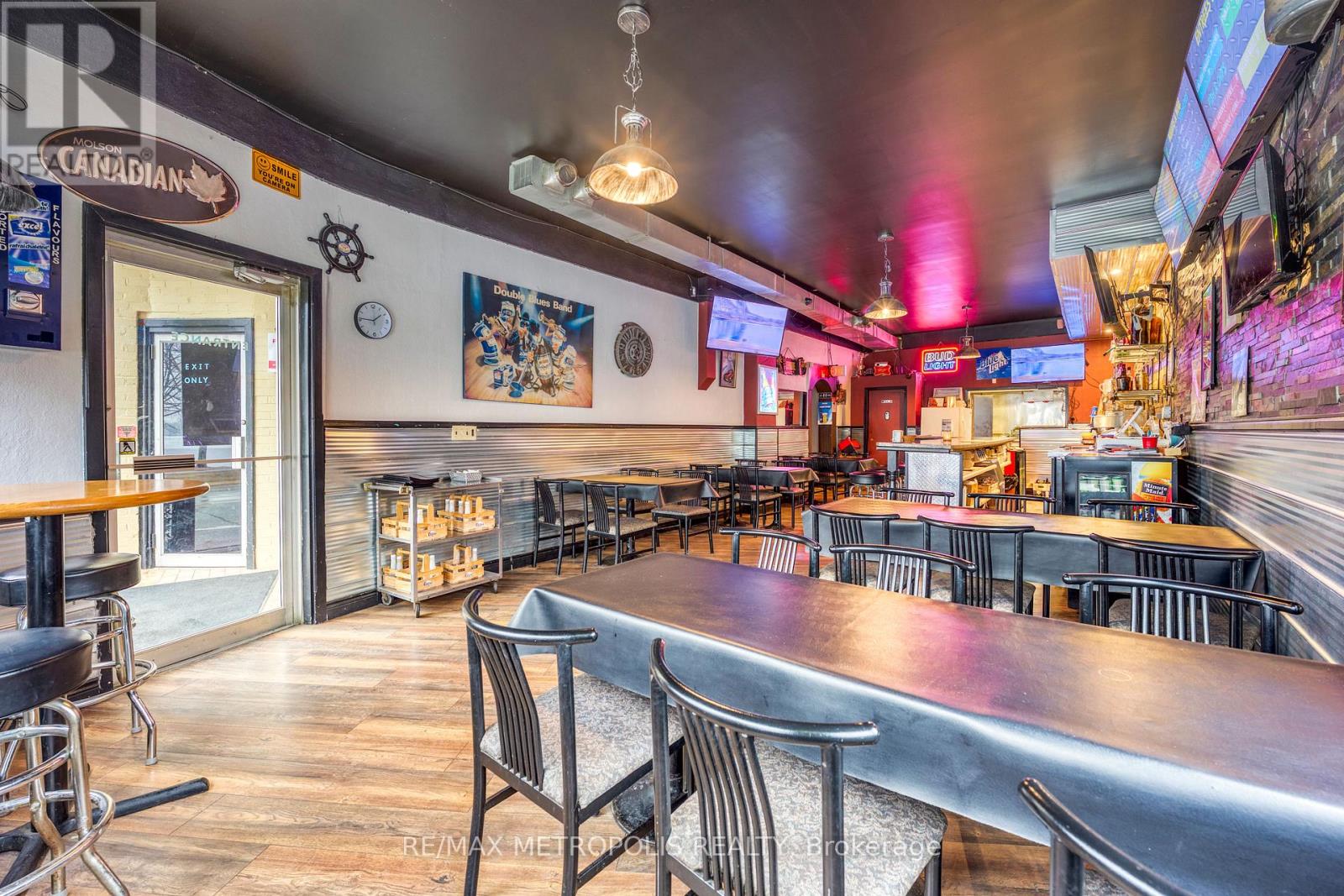 1548 St. Clair Parkway, St. Clair, Ontario  N0N 1H0 - Photo 4 - X12889576