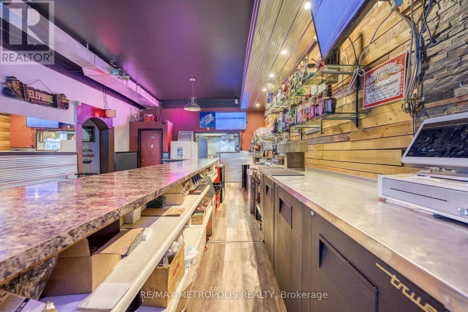 1548 St. Clair Parkway, St. Clair, Ontario  N0N 1H0 - Photo 7 - X12889576