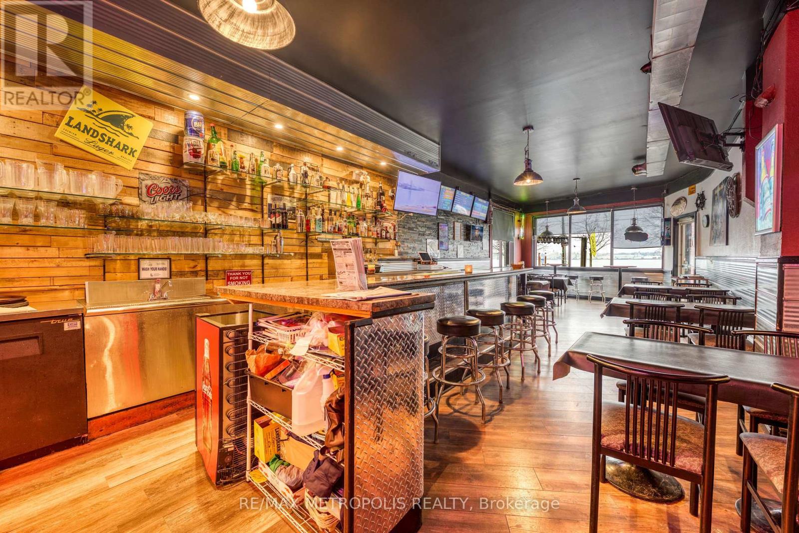 1548 St. Clair Parkway, St. Clair, Ontario  N0N 1H0 - Photo 8 - X12889576