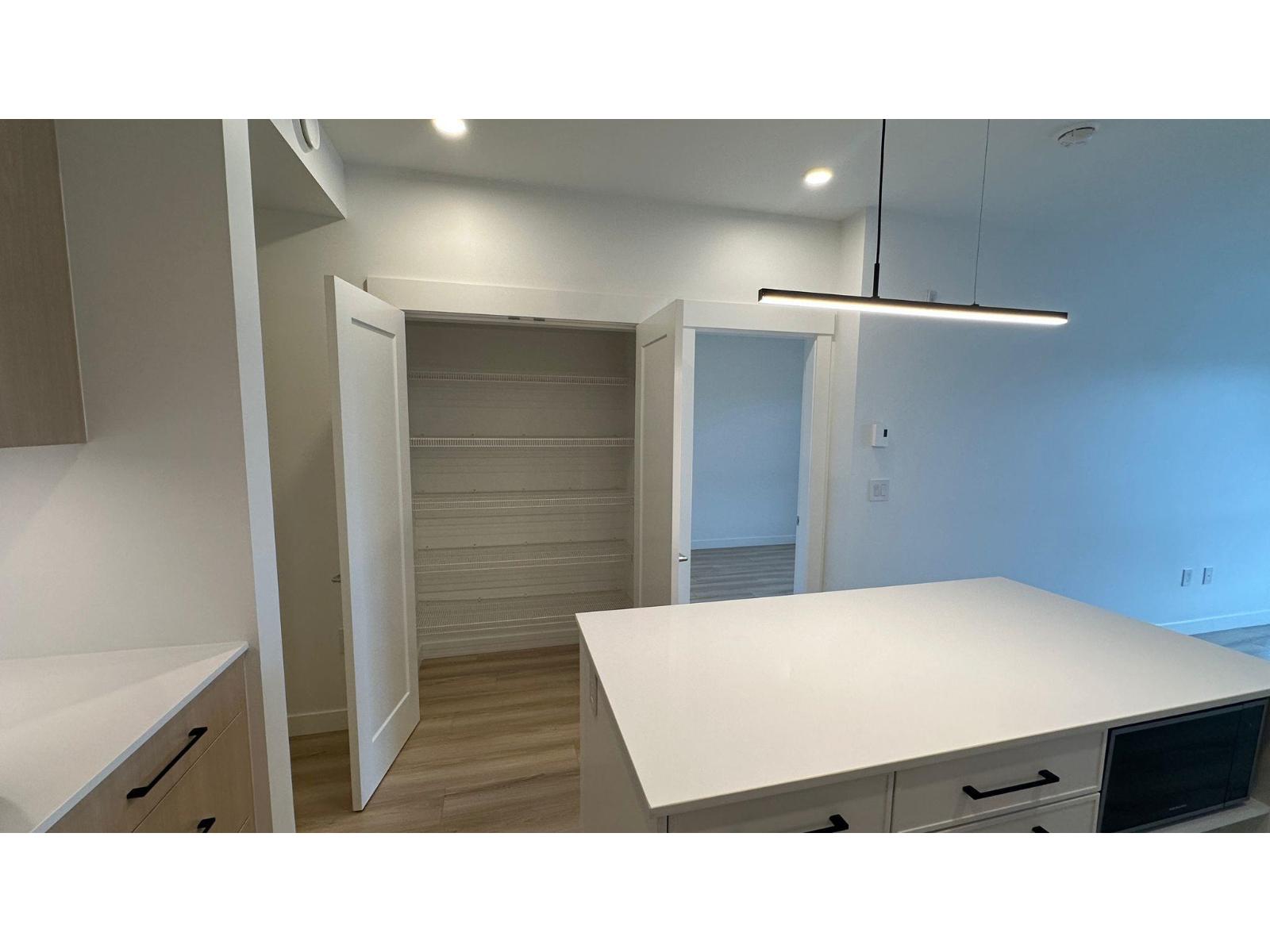 306 2771 Montrose Avenue, Abbotsford, British Columbia  V2S 0R2 - Photo 17 - R3099900