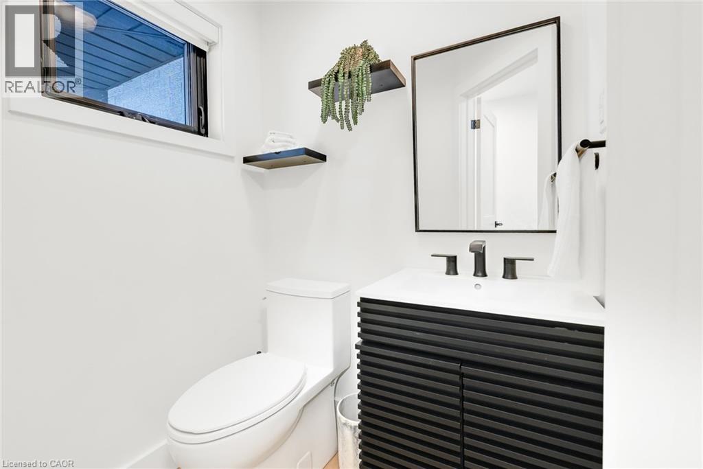 162 Stone Church Road E, Hamilton, Ontario  L9B 1A9 - Photo 26 - 40773966