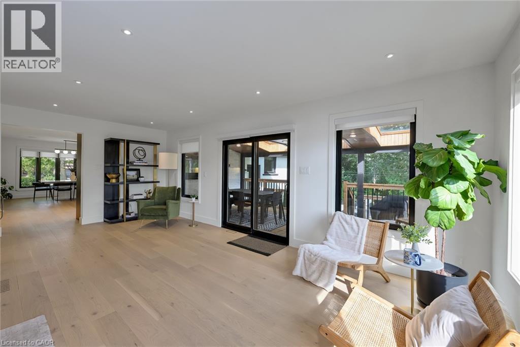 162 Stone Church Road E, Hamilton, Ontario  L9B 1A9 - Photo 16 - 40773966