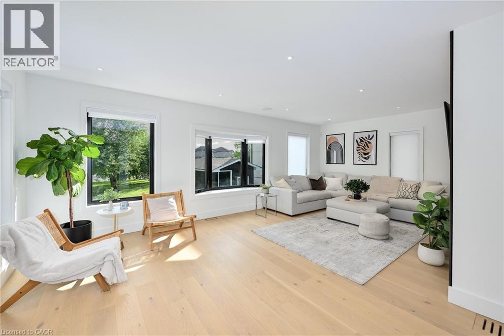 162 Stone Church Road E, Hamilton, Ontario  L9B 1A9 - Photo 14 - 40773966