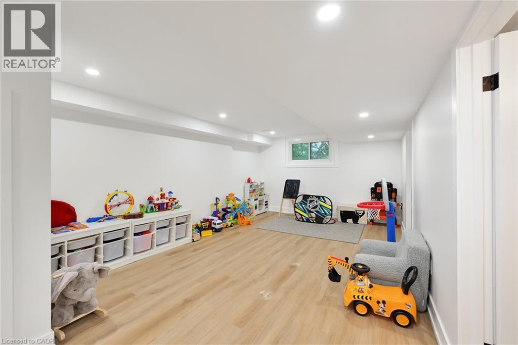 162 Stone Church Road E, Hamilton, Ontario  L9B 1A9 - Photo 41 - 40773966