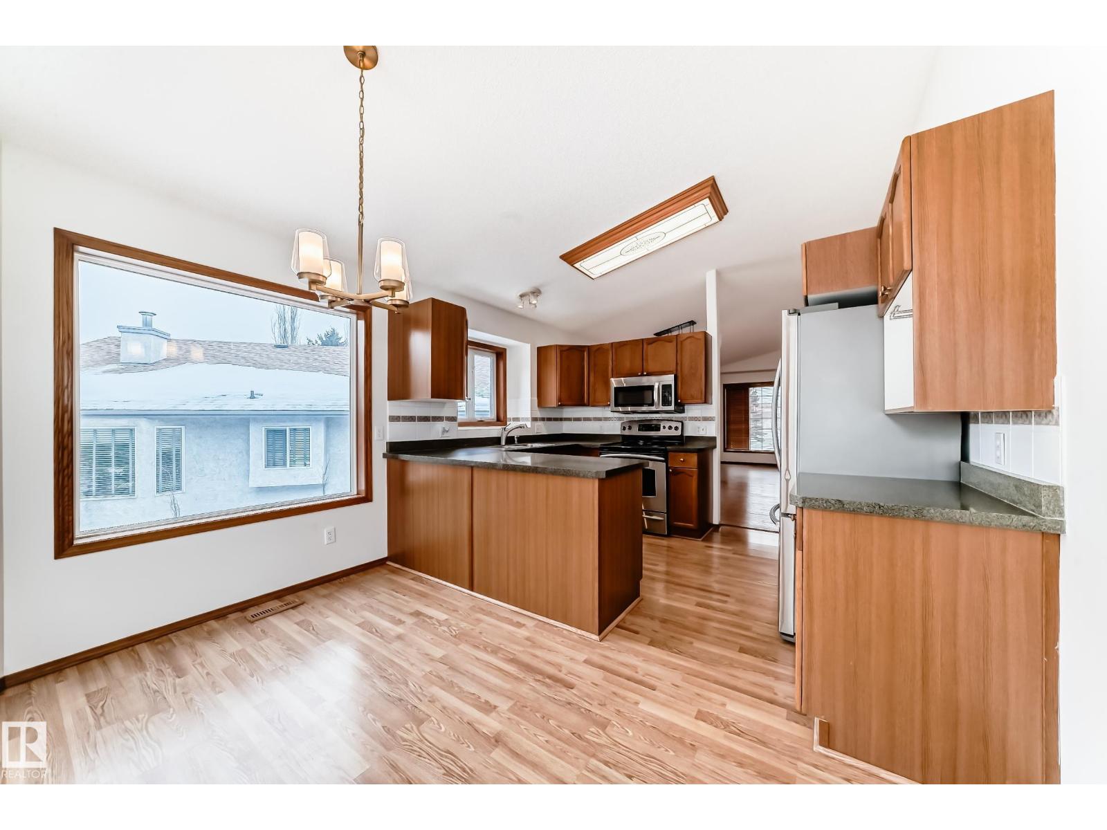 15 Olmstead Co, St. Albert, Alberta  T8N 6R5 - Photo 14 - E4477236