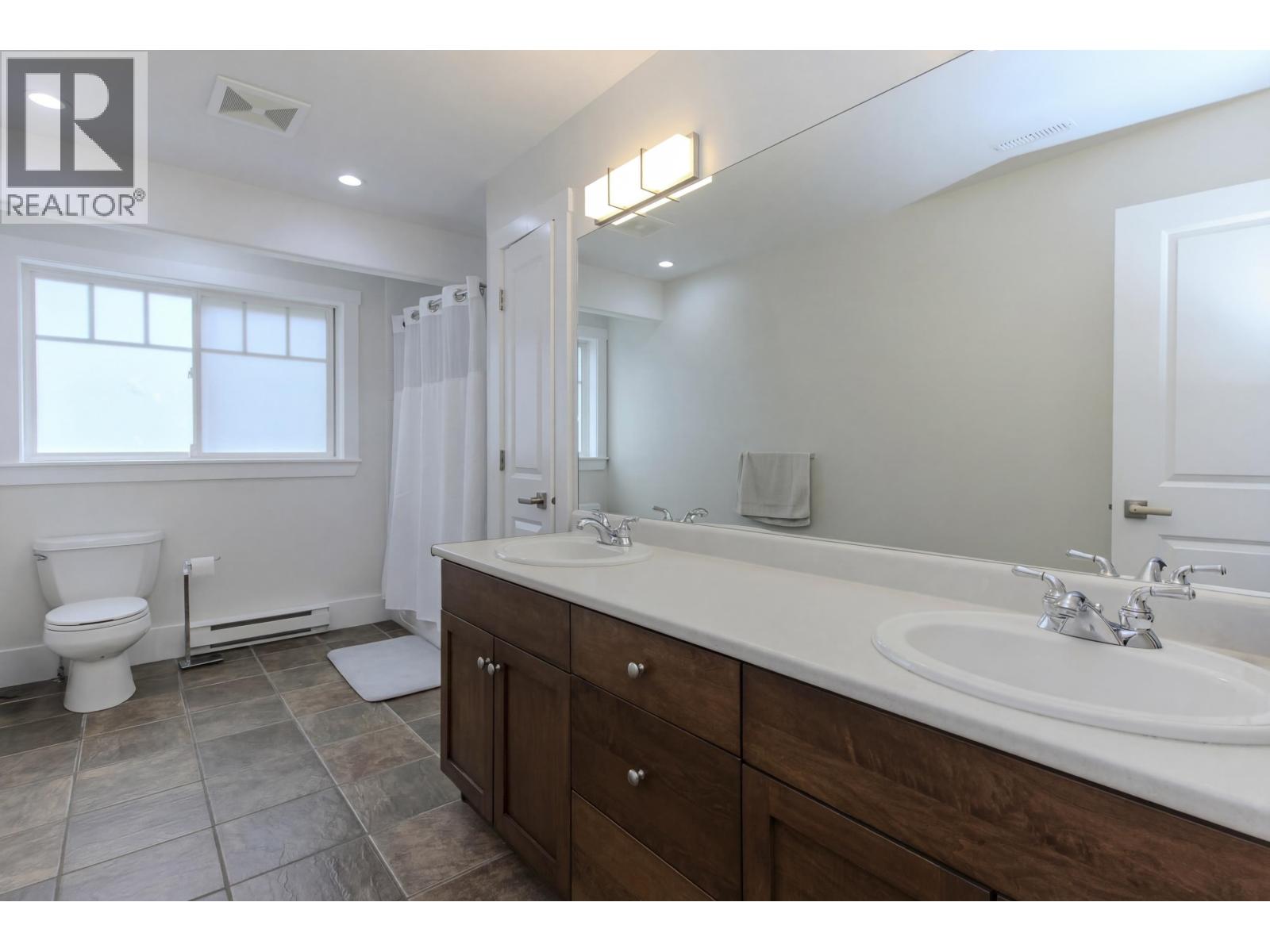 1003 Ash Place, Squamish, British Columbia  V8B 0W2 - Photo 22 - R3100352