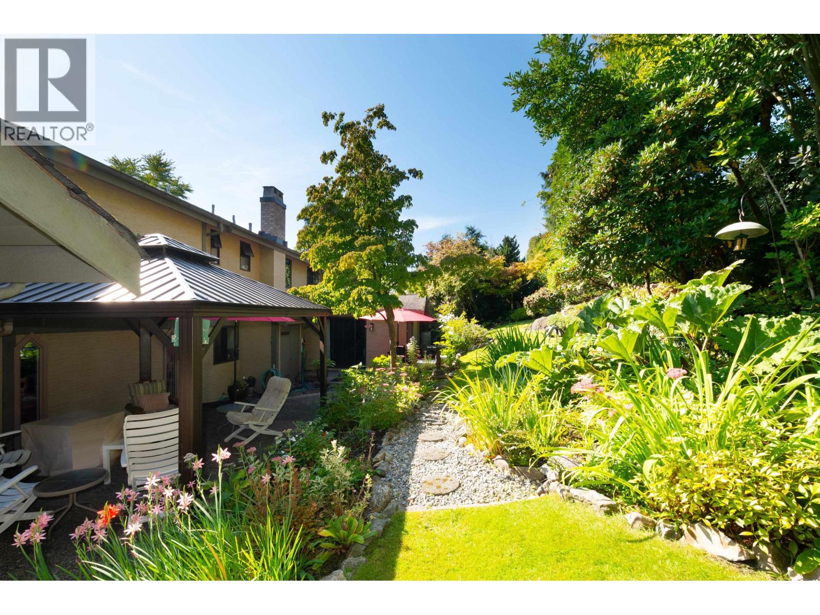 560 Craigmohr Drive, West Vancouver, British Columbia  V7S 1W9 - Photo 26 - R3085456