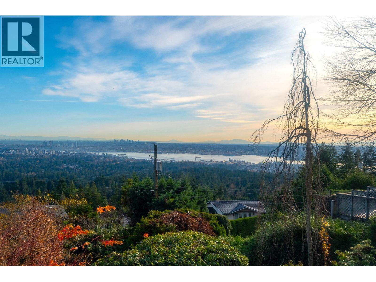 560 Craigmohr Drive, West Vancouver, British Columbia  V7S 1W9 - Photo 34 - R3085456