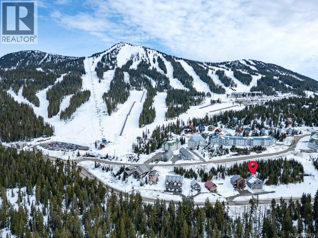 B 1328 Nordic Dr, Courtenay, British Columbia  V9J 1L0 - Photo 3 - 1029075