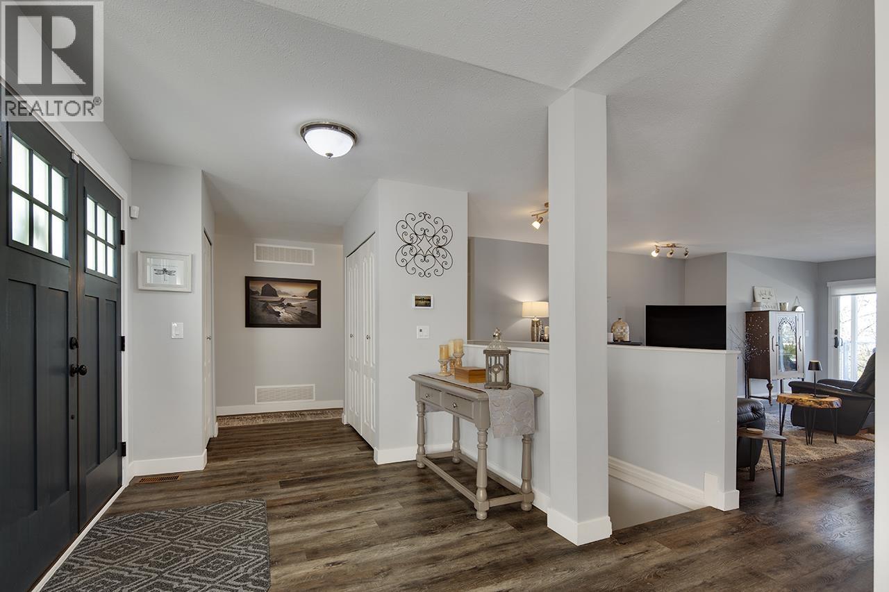 2867 Mara Drive, Coquitlam, British Columbia  V3C 5L3 - Photo 10 - R3100221