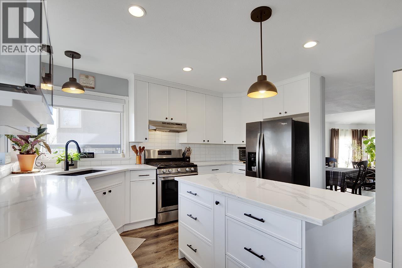 2867 Mara Drive, Coquitlam, British Columbia  V3C 5L3 - Photo 5 - R3100221