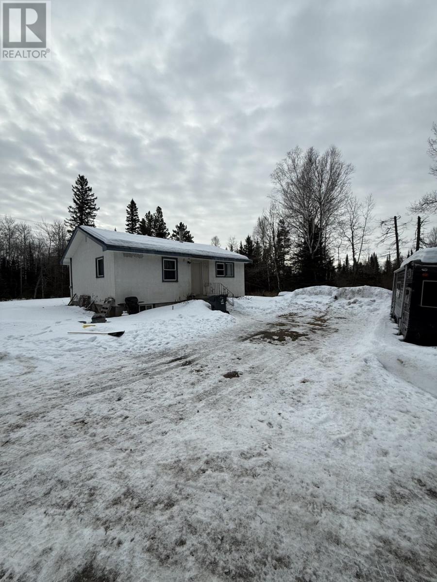 6407 Mapleward Rd, Thunder Bay, Ontario  P7G 2K1 - Photo 4 - TB2600456