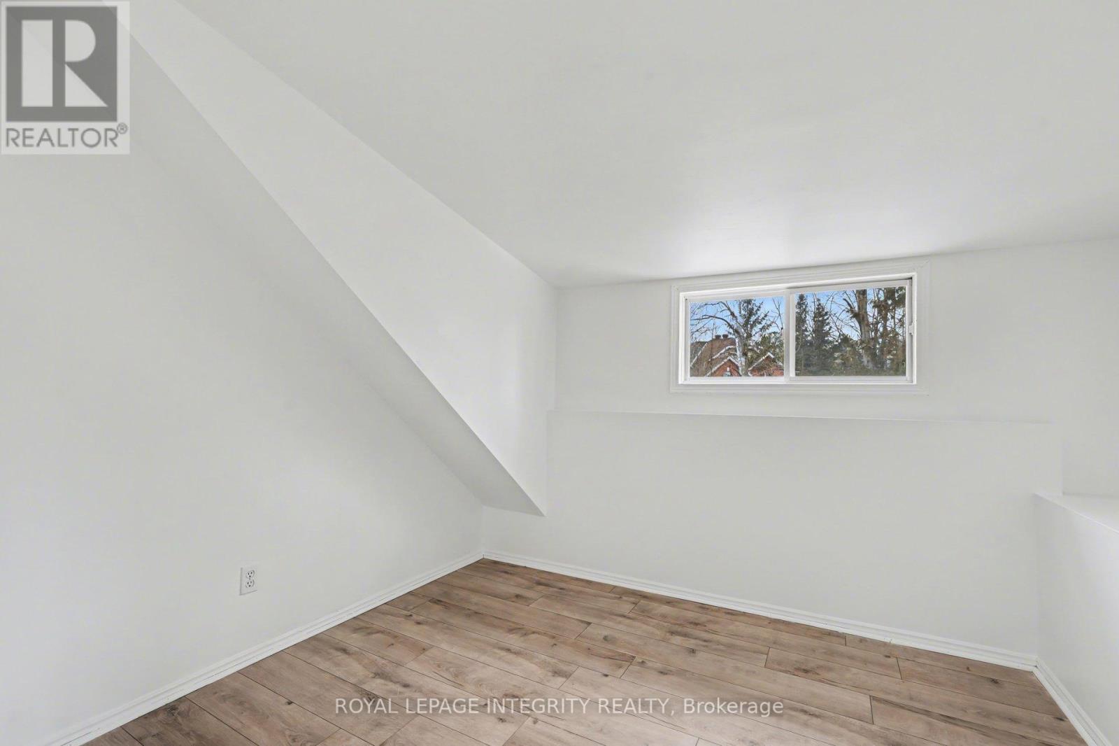 90 Constance Lake Road, Ottawa, Ontario  K2K 1X7 - Photo 21 - X12884170