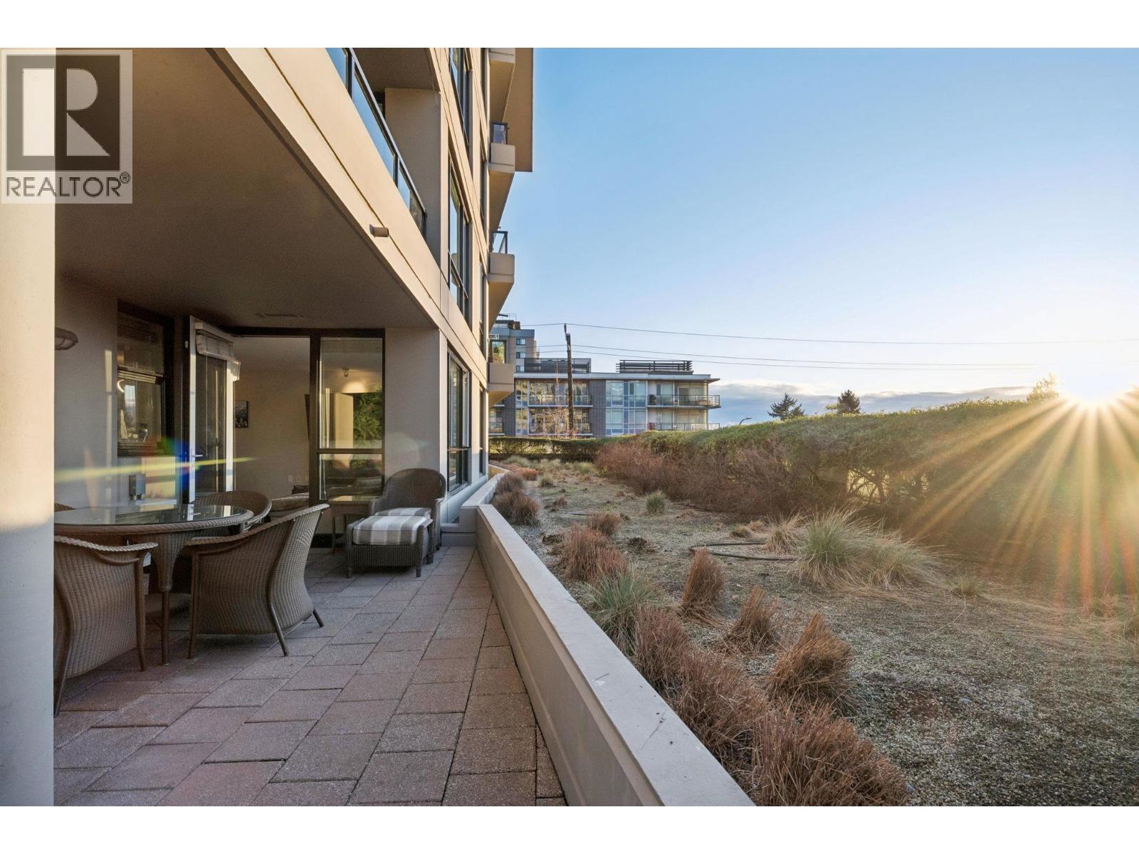 308 160 W 3rd Street, North Vancouver, British Columbia  V7M 0A9 - Photo 14 - R3100371