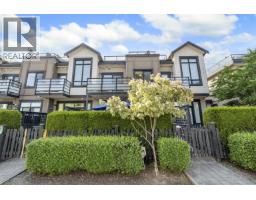 8 100 WOOD STREET, New Westminster, British Columbia