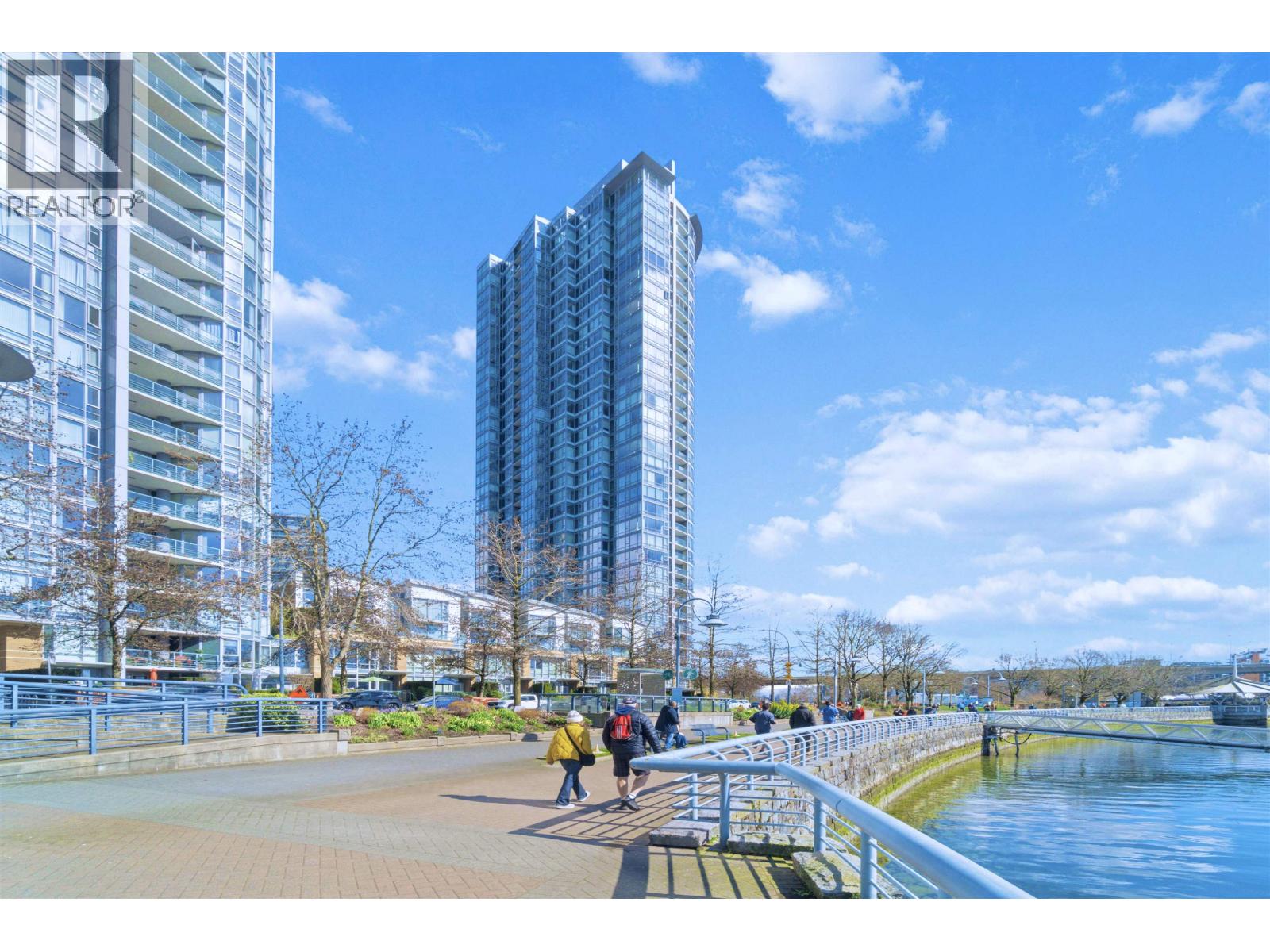 3608 1033 MARINASIDE CRESCENT, Vancouver, British Columbia