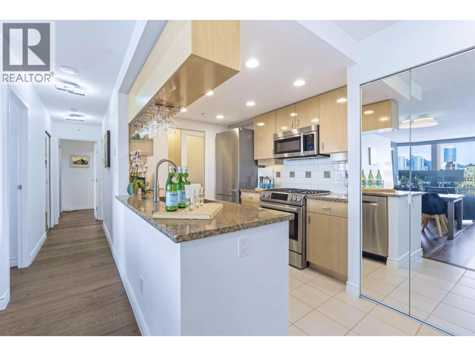 3608 1033 Marinaside Crescent, Vancouver, British Columbia  V6Z 3A3 - Photo 11 - R3100373