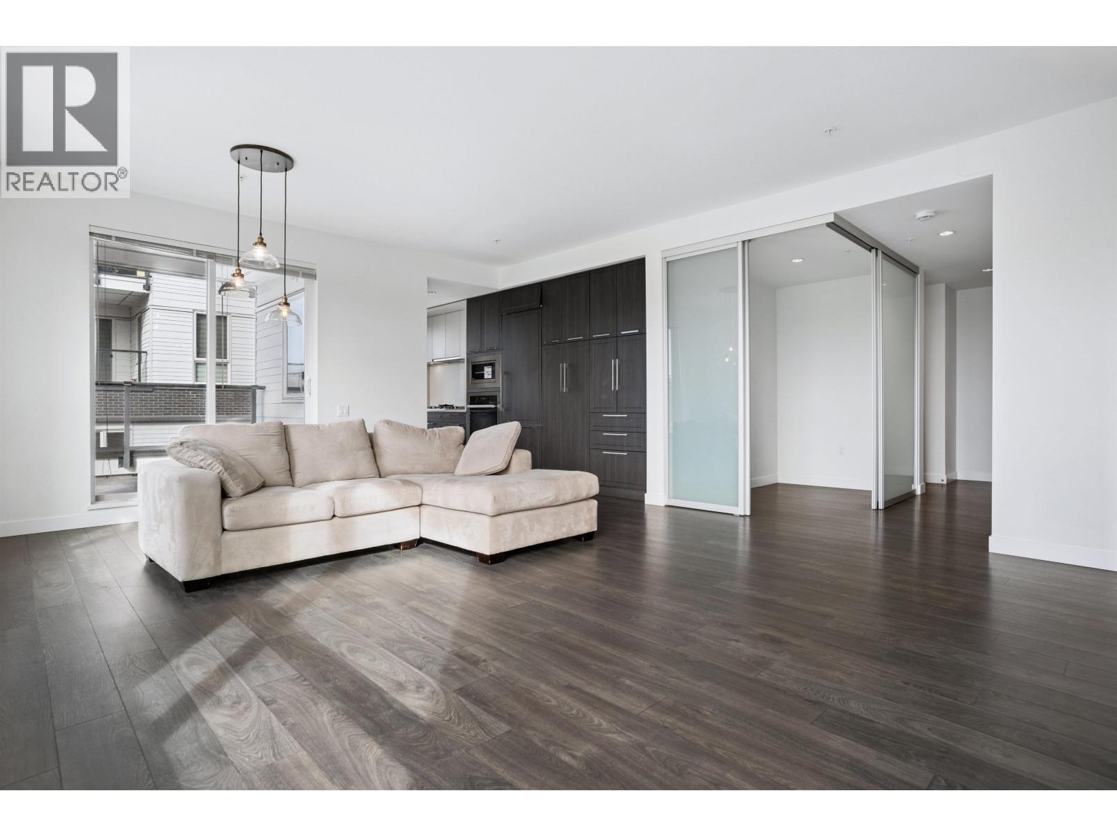 608 6677 Cambie Street, Vancouver, British Columbia  V6P 0E6 - Photo 3 - R3100397