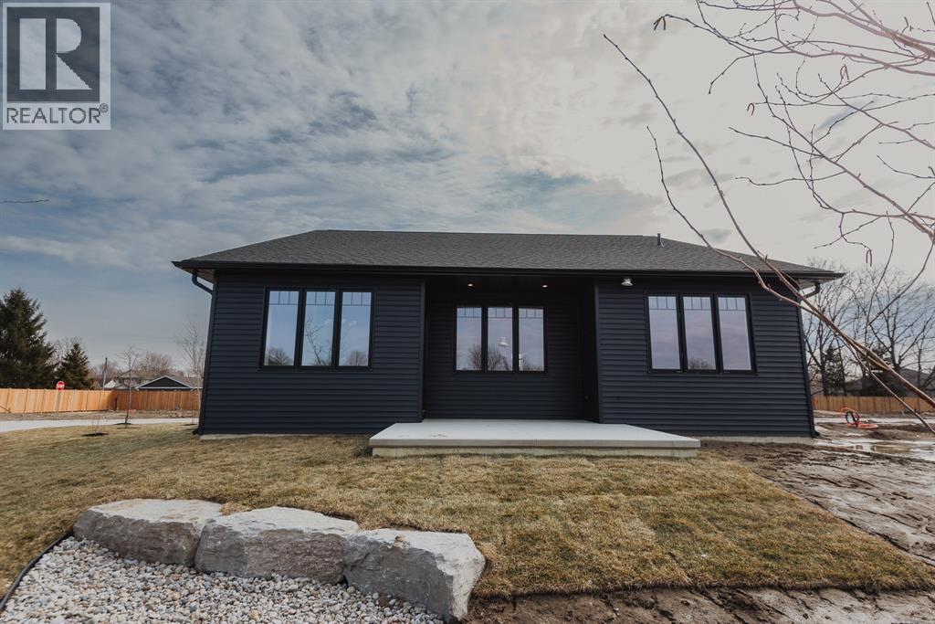 1725 Cottage Lane, Sarnia, Ontario  N0N 1C0 - Photo 19 - 26005391