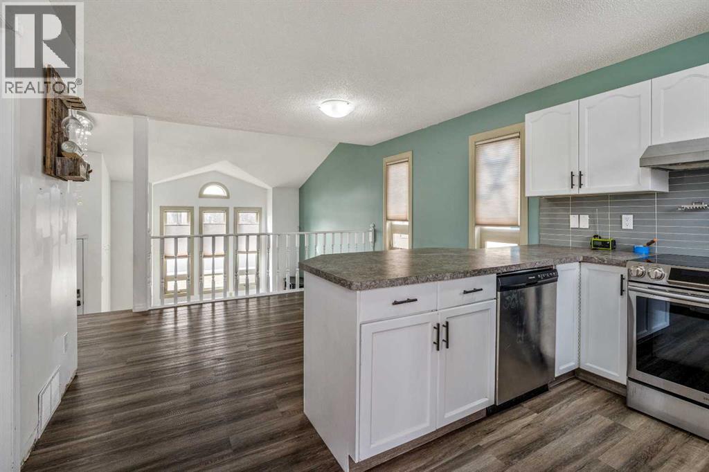 224 Mt Crandell Crescent W, Lethbridge, Alberta  T1K 6M8 - Photo 15 - A2292037