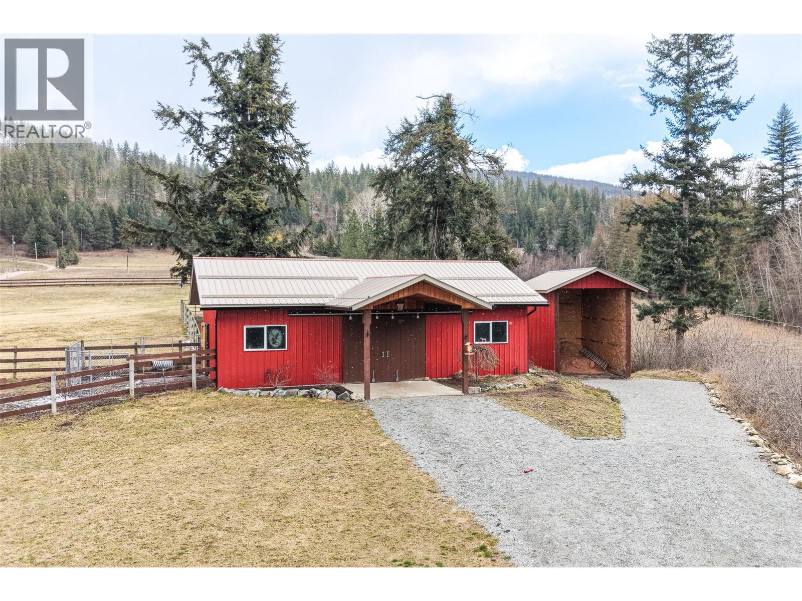 6440 Okanagan Avenue Se, Salmon Arm, British Columbia  V1E 1Y2 - Photo 87 - 10378525