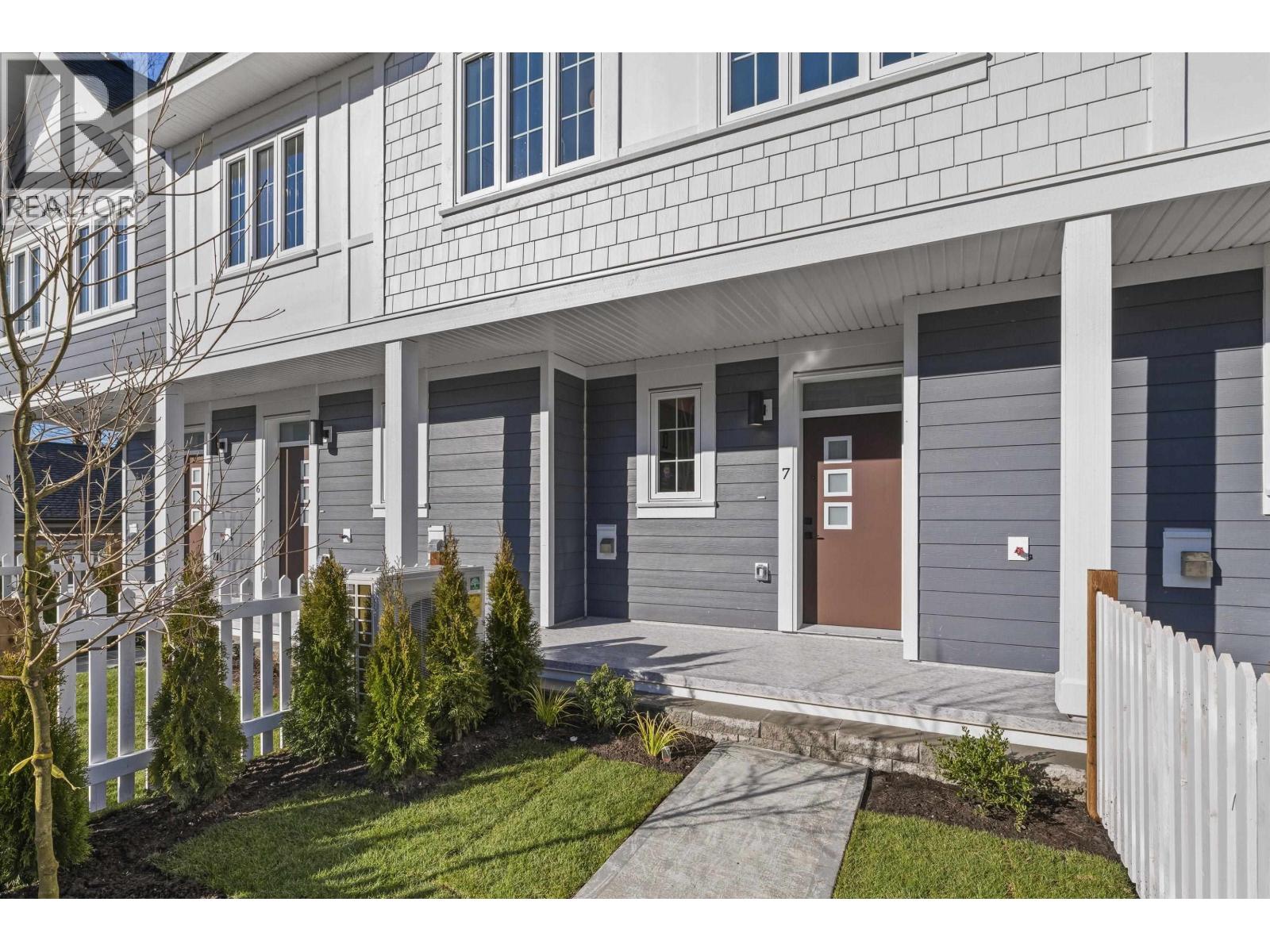 7 2808 St. George Street, Port Moody, British Columbia  V3H 2H3 - Photo 3 - R3090852