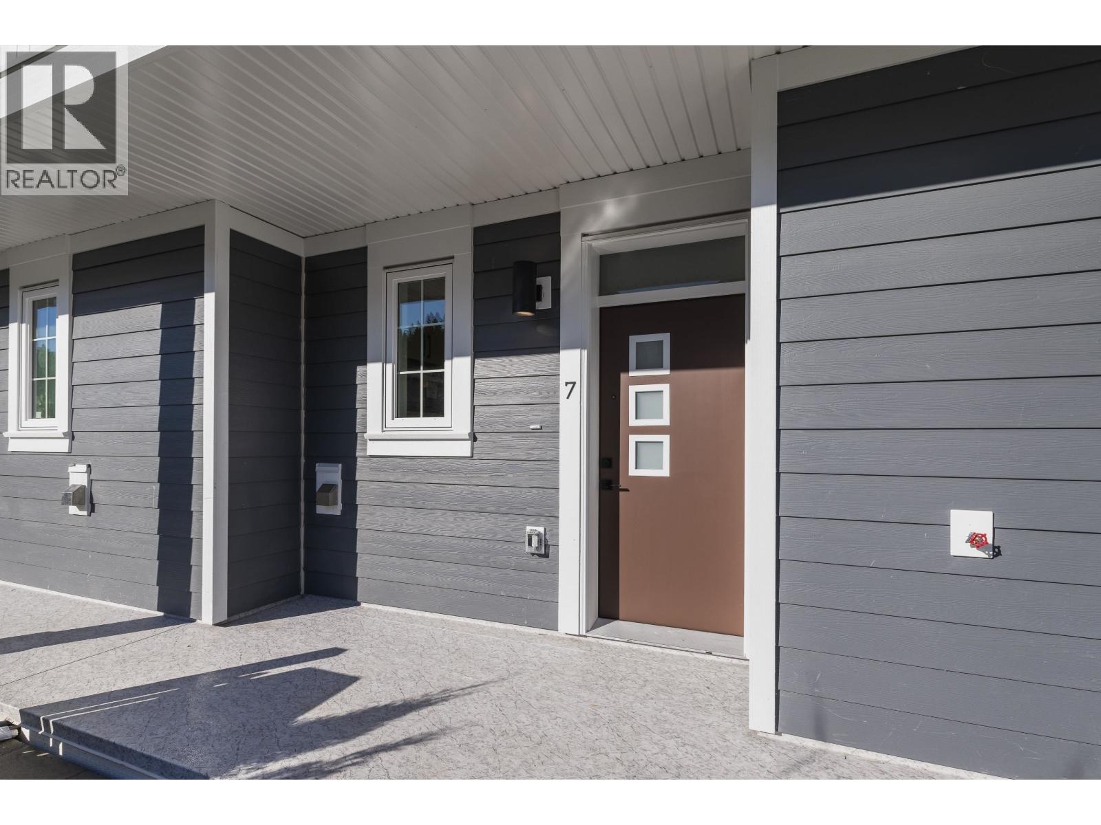 7 2808 St. George Street, Port Moody, British Columbia  V3H 2H3 - Photo 4 - R3090852