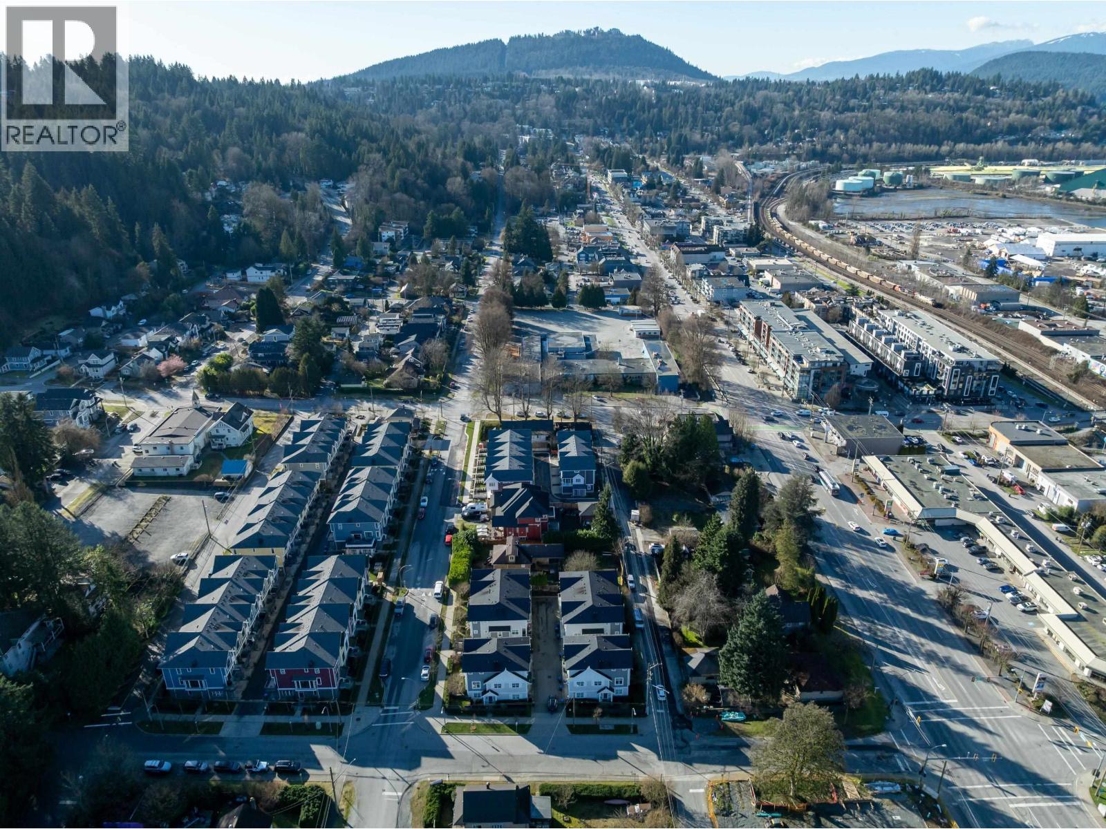 7 2808 St. George Street, Port Moody, British Columbia  V3H 2H3 - Photo 39 - R3090852