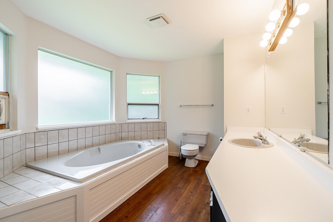 5946 242 Street, Langley, British Columbia  V2Z 1J8 - Photo 23 - R3097188