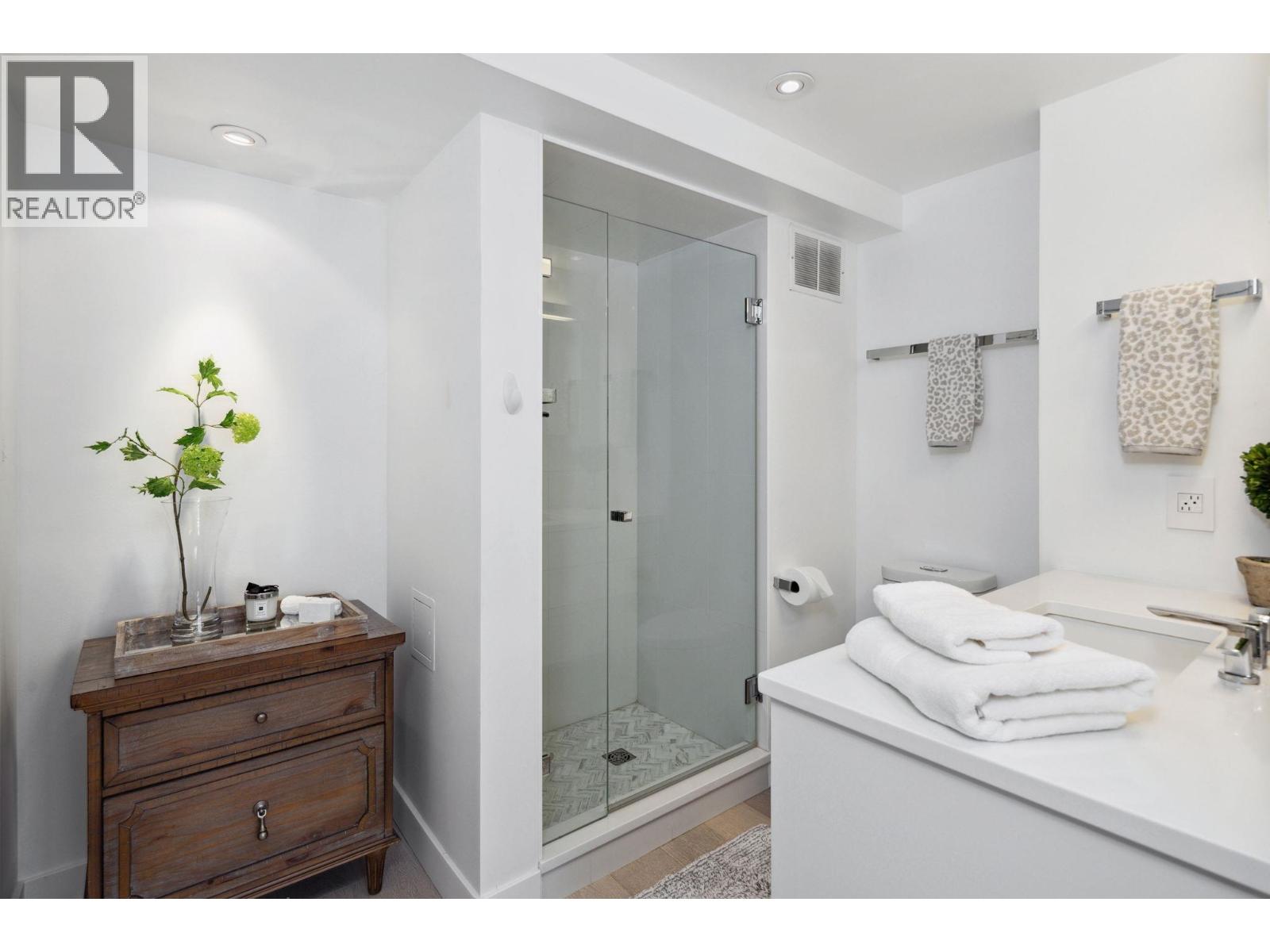 807 150 24th Street, West Vancouver, British Columbia  V7V 4G8 - Photo 6 - R3099938