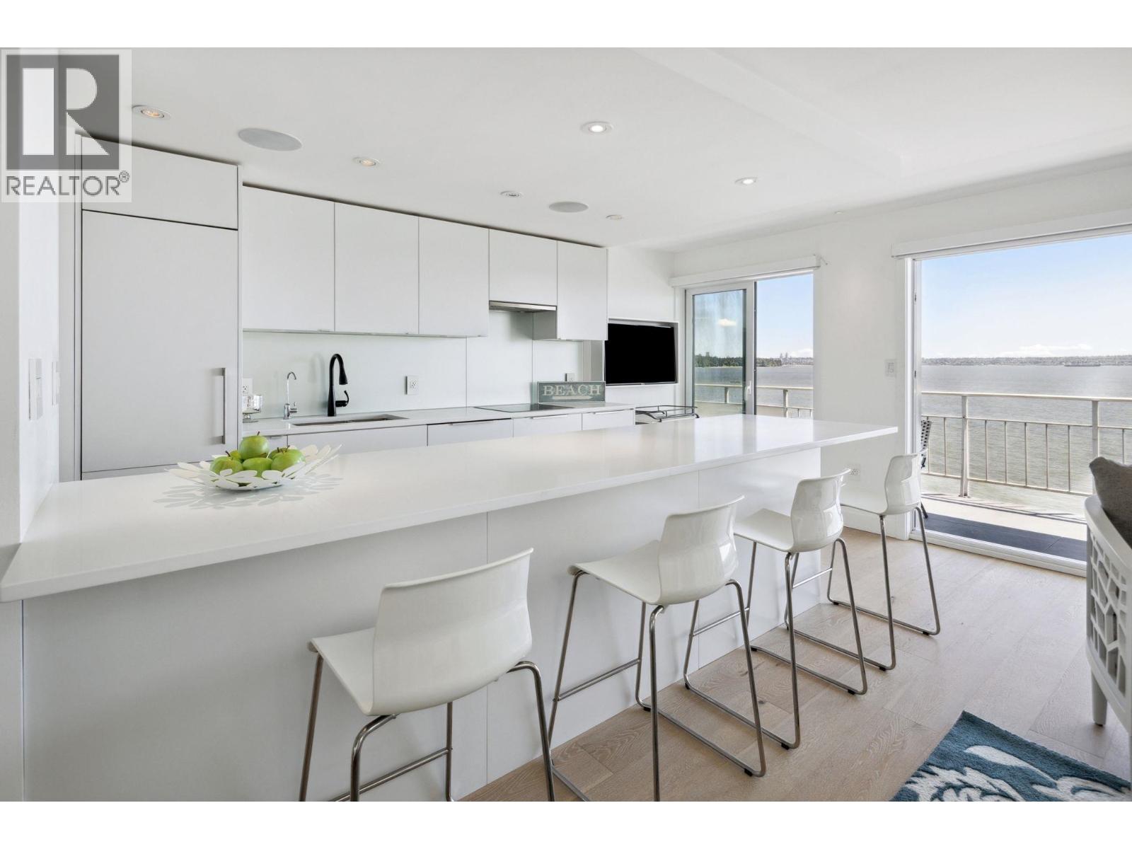 807 150 24th Street, West Vancouver, British Columbia  V7V 4G8 - Photo 4 - R3099938