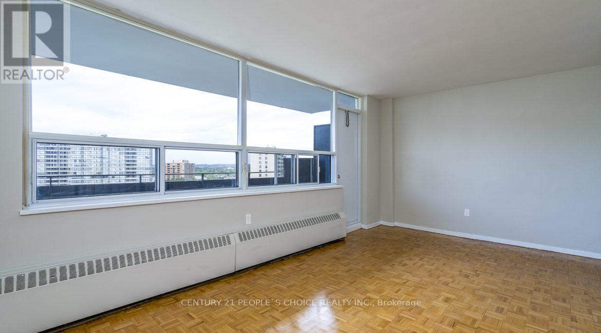 110 - 6161 Bathurst Street, Toronto (Newtonbrook West), Ontario  M2R 1Z5 - Photo 2 - C12889582