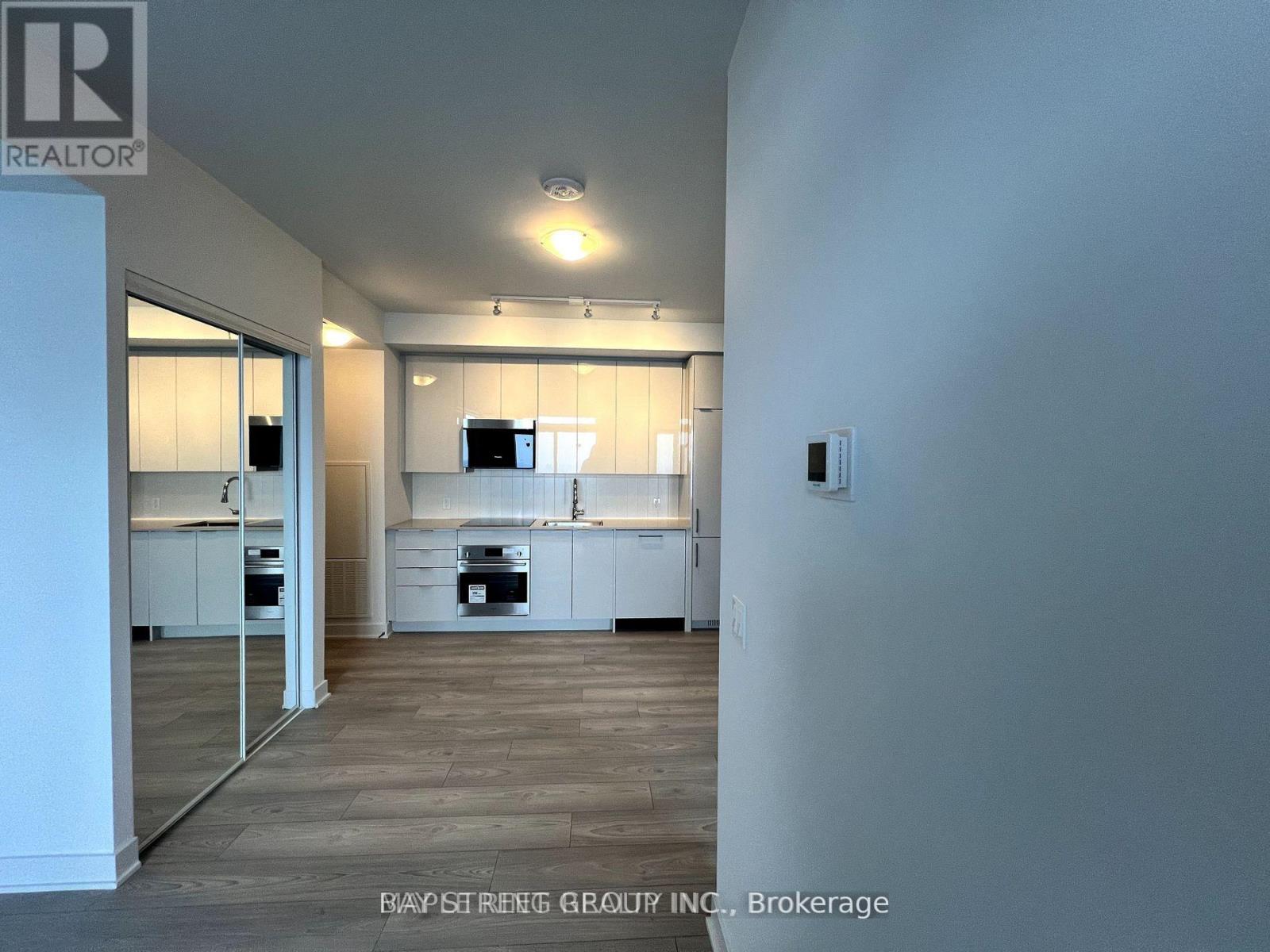 4601 - 2920 Highway 7 Road, Vaughan, Ontario  L4K 0P4 - Photo 6 - N12889612