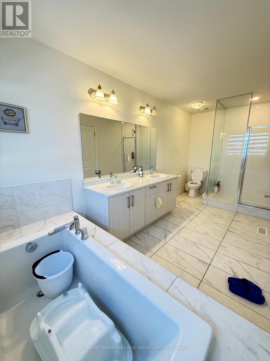 98 Shepherd Drive, Barrie, Ontario  L9S 2Z4 - Photo 12 - S12889584