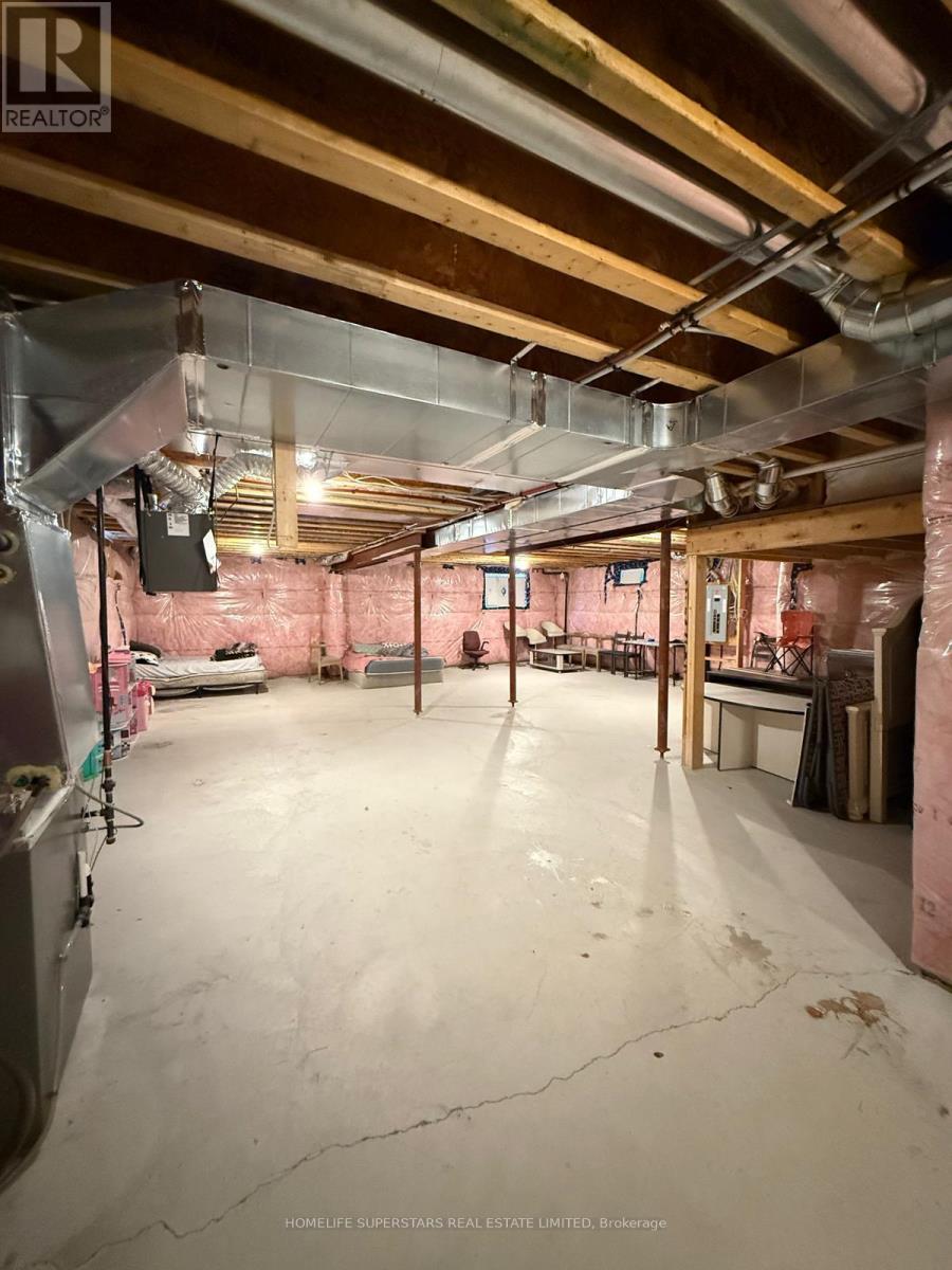 98 Shepherd Drive, Barrie, Ontario  L9S 2Z4 - Photo 17 - S12889584