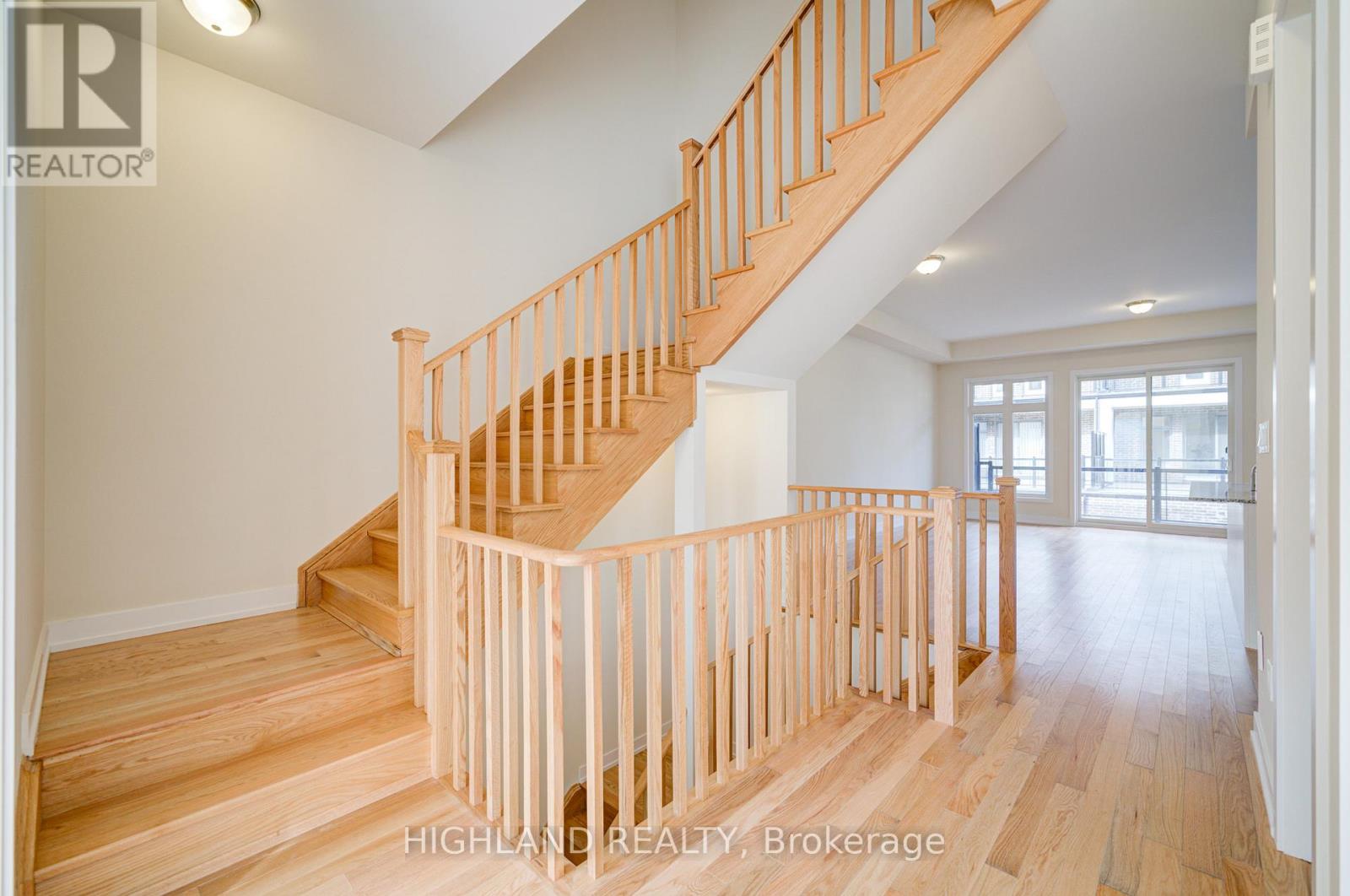 3087 Meadowridge Drive, Oakville, Ontario  L6H 7Z5 - Photo 15 - W12889580