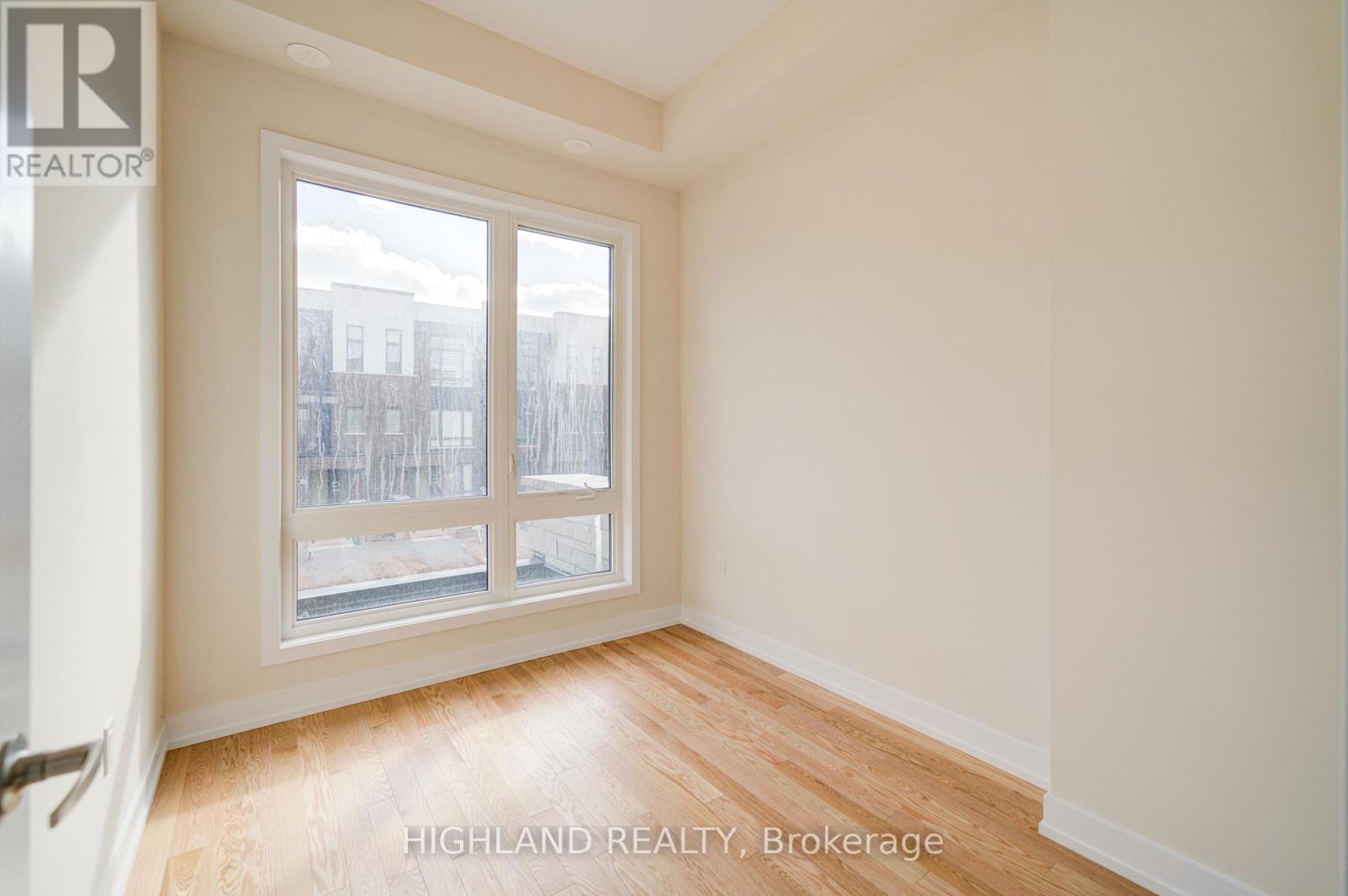 3087 Meadowridge Drive, Oakville, Ontario  L6H 7Z5 - Photo 16 - W12889580