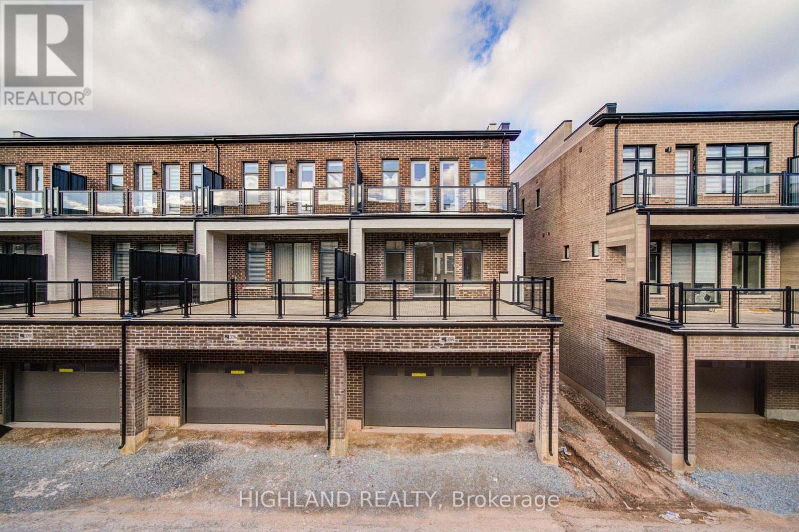 3087 Meadowridge Drive, Oakville, Ontario  L6H 7Z5 - Photo 29 - W12889580