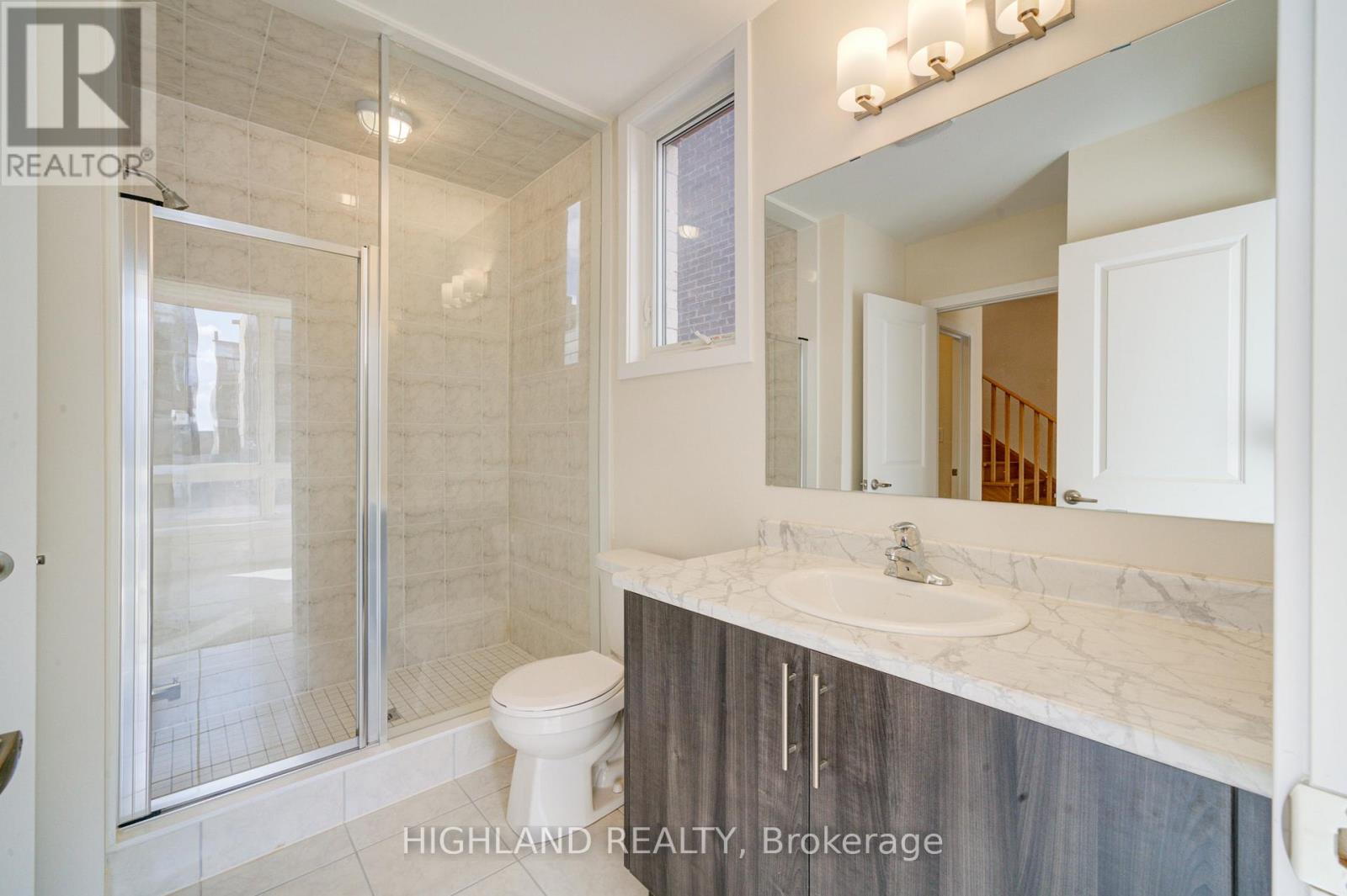 3087 Meadowridge Drive, Oakville, Ontario  L6H 7Z5 - Photo 8 - W12889580