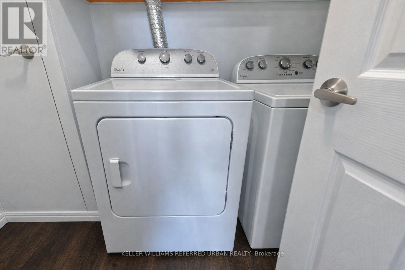 1811 - 10 Martha Eaton Way, Toronto, Ontario  M6M 5B3 - Photo 14 - W12889588