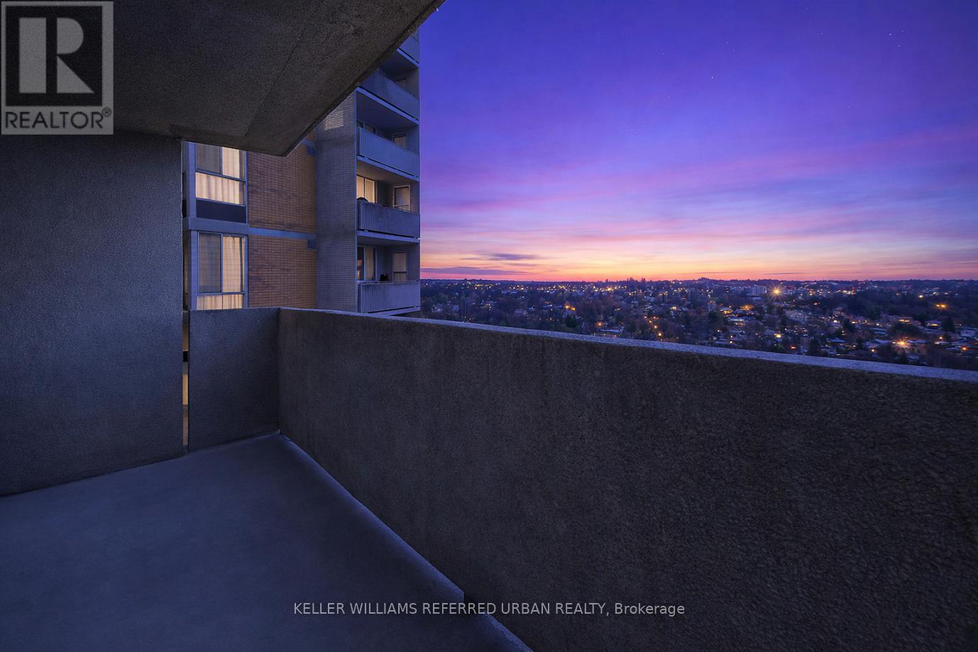 1811 - 10 Martha Eaton Way, Toronto, Ontario  M6M 5B3 - Photo 2 - W12889588