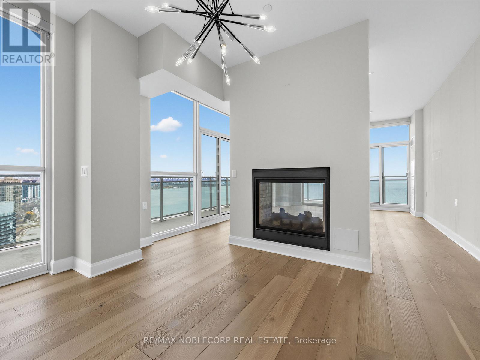 Uph4103 - 33 Shore Breeze Drive, Toronto, Ontario  M8V 0G1 - Photo 8 - W12889590